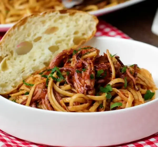  Calamari Fra Diavolo Over Linguine