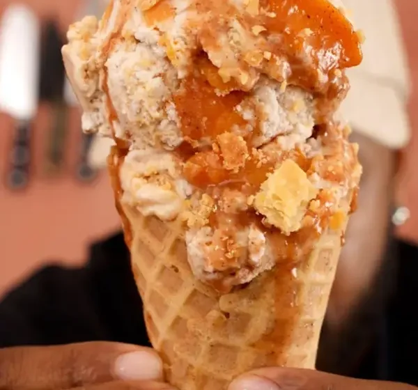  Peach Cobbler Rum No-Churn Ice Cream