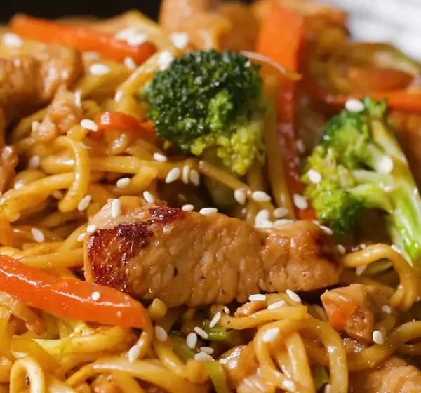  Chicken Teriyaki Chow Mein