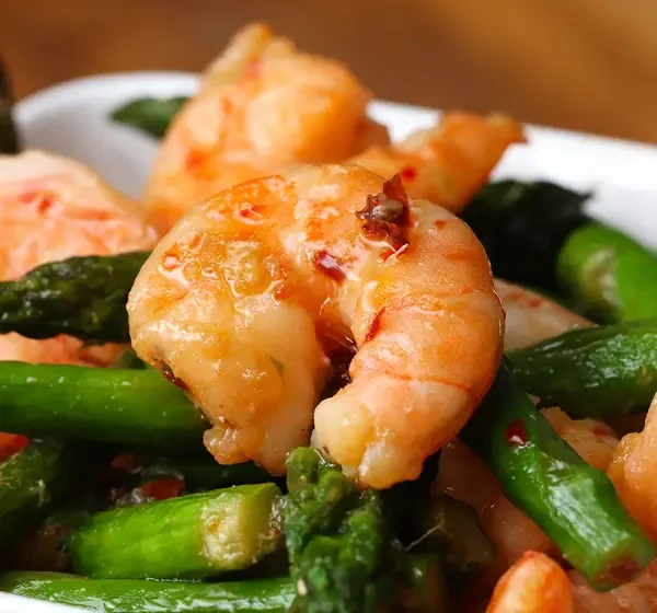 Shrimp And Asparagus Stir-Fry