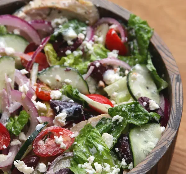  Healthy Mediterranean Salad