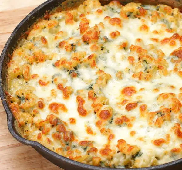  Spinach Artichoke Mac & Cheese