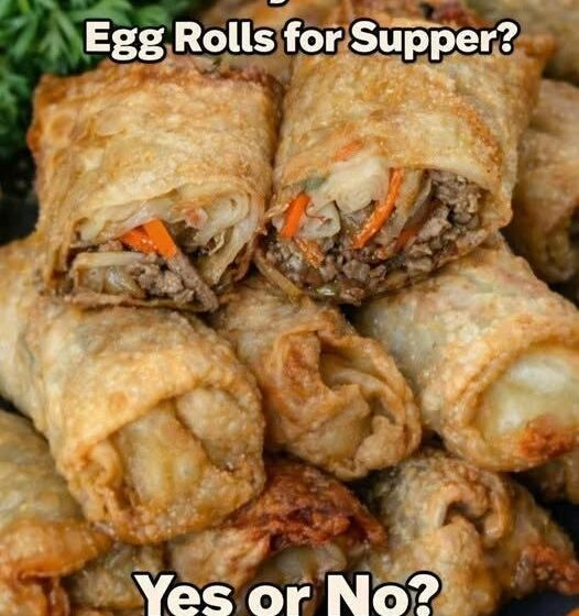  Would you eat these homemade Egg Rolls for dinner tonight? 😍 YES or NO? I’ll drop the recipe in the first comment!
