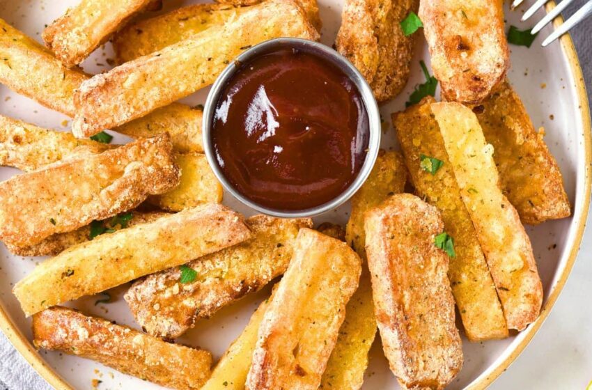  🧀 Crispy Air-Fried Halloumi Fries 🌿