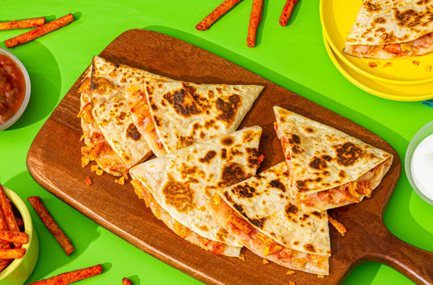  🧀 Crispy Double-Cheese Doritos Quesadilla Wedges 🌮
