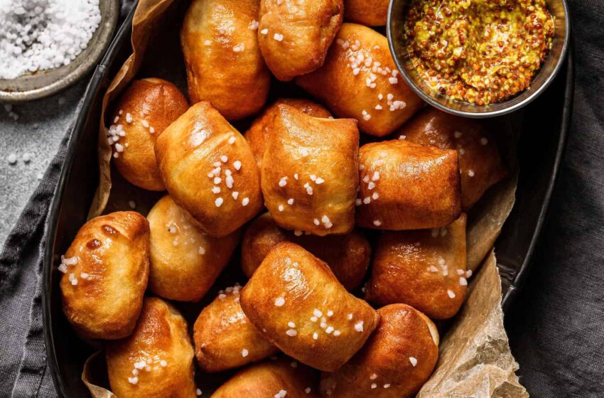  🥨 Extra-Crispy Air-Fried Soft Pretzel Bites 🧀