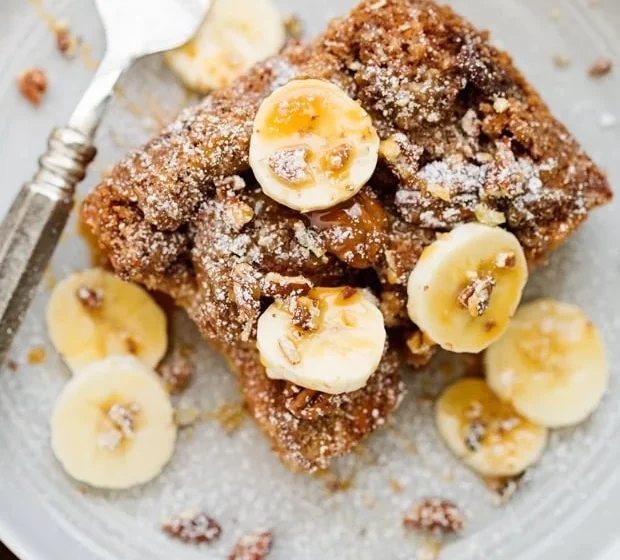  🥞 Crispy Salted Caramel Banana Bread French Toast 🍳