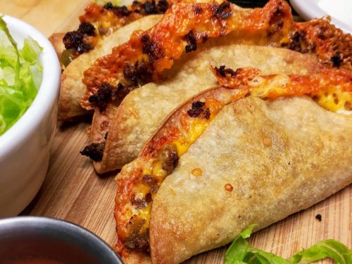  🥩 Crispy Cheddar Beef Taco Shells 🌮