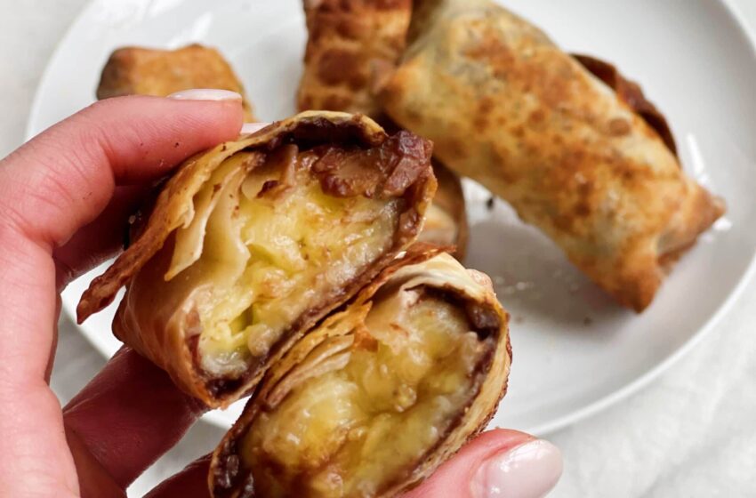  🍌 Extra-Crispy Air-Fried Loaded Banana Split Egg Rolls 🍫