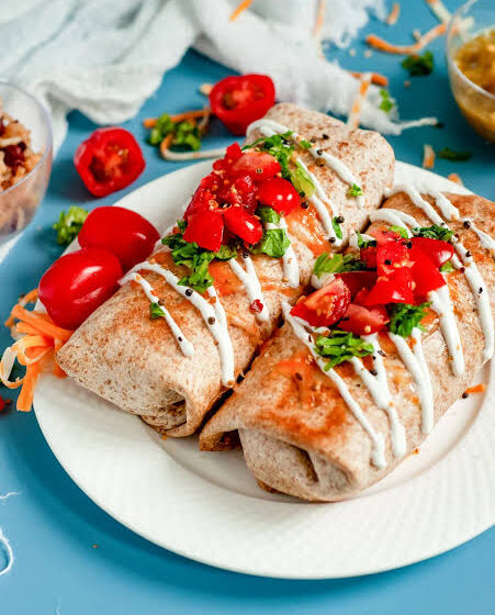  🥓 Extra-Crispy Air-Fried Loaded Breakfast Chimichangas 🥚