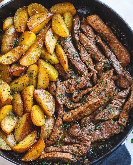  🥩 Crispy Garlic Butter Beef Strips