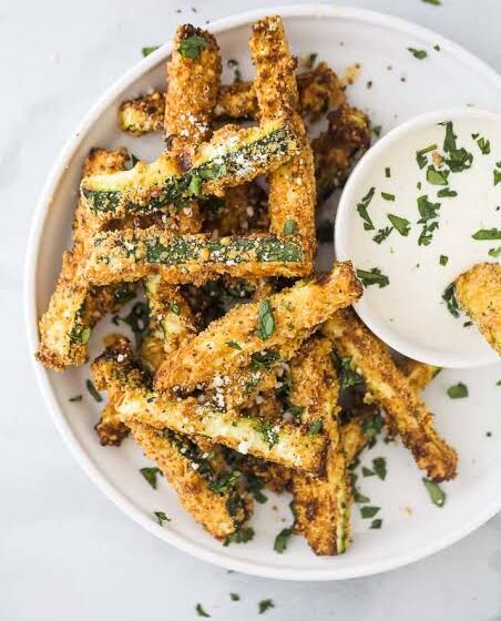  🥑 Healthy Crispy Air-Fried Zucchini Fries 🥒