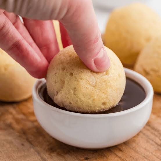 . 🥞 Crispy Air-Fried Pancake Bites 🍓