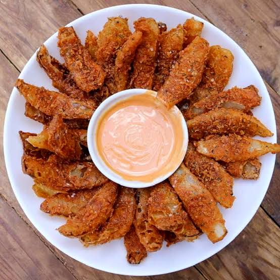  🧅 Crispy Blooming Onion Petals 🌸