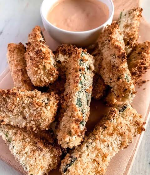  🥬 Extra-Crispy Air-Fried Zucchini Fries 🥒