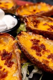  🧀 Crispy Loaded Garlic Butter Potato Skins 🥔