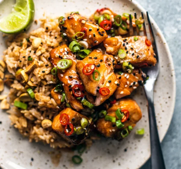  🍫 Air-Fried Sweet Chili-Glazed Salmon Bites 🐟