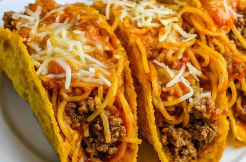  🌮 Spaghetti Tacos 🍝🧀