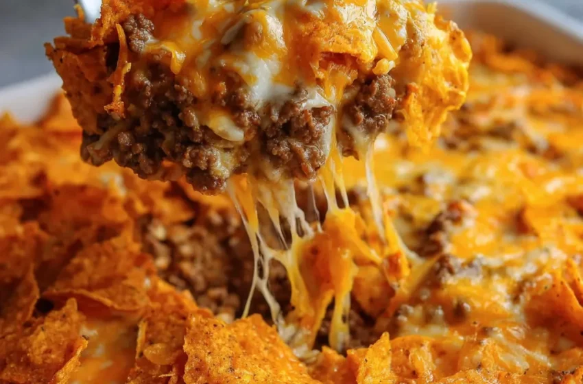  🧀🔥 Magical 30-Minute Dorito Casserole 🧀🔥