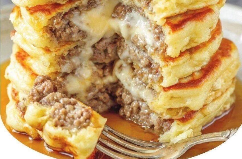  🥞🍖 SAUSAGE DIPPED PANCAKES 🍁✨