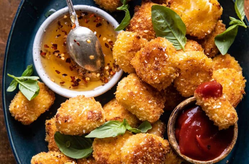  🧀 Air-Fried Crispy Halloumi Bites with Hot Honey Drizzle 🇨🇾